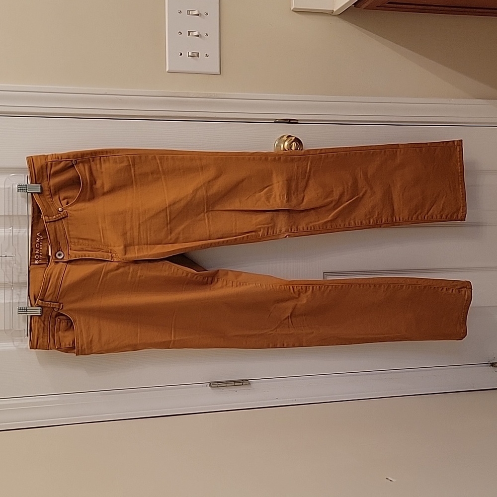 Sonoma Mid-Rise Straight Leg Pants